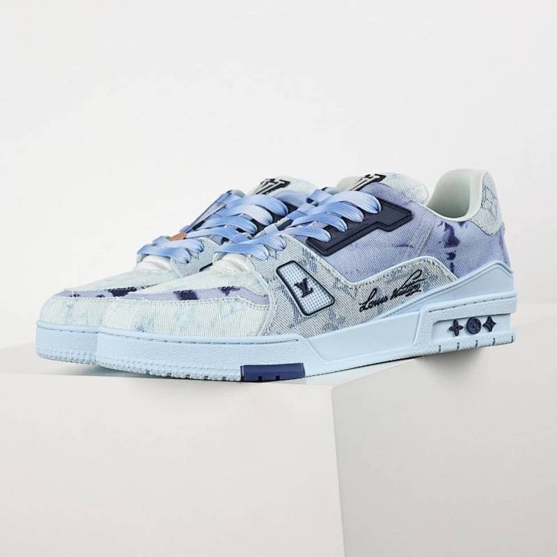 LV Trainer shoes 045