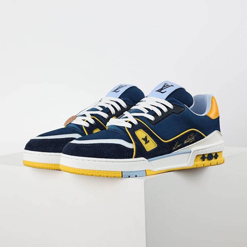 LV Trainer shoes 035