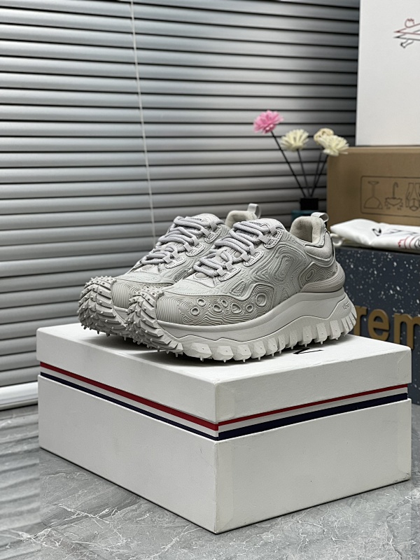 Moncler Shoes 028