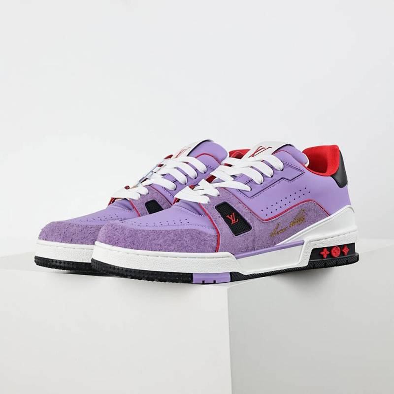 LV Trainer shoes 040