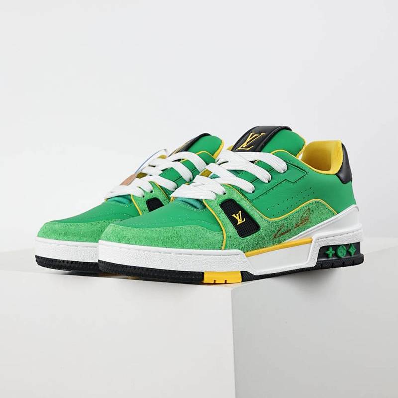 LV Trainer shoes 037