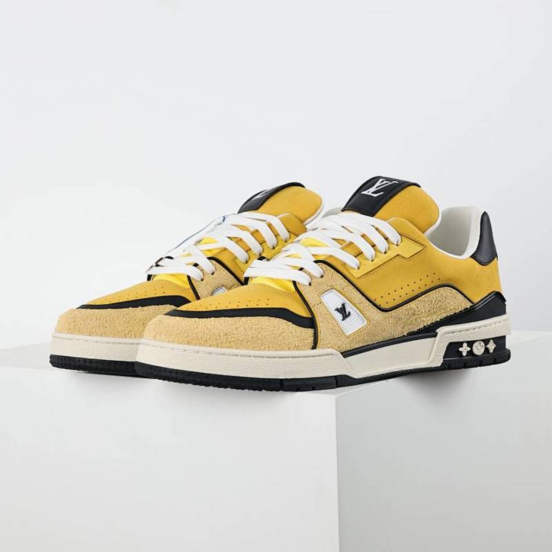 LV Trainer shoes 038